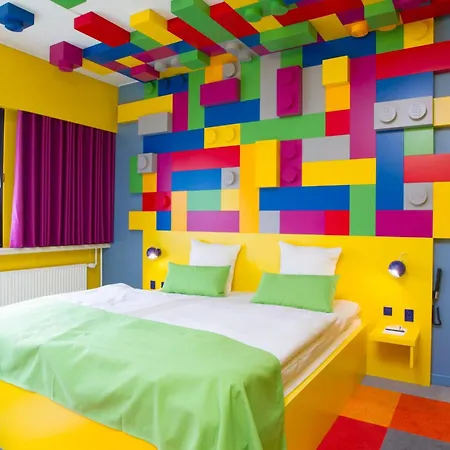 Legoland Hotel 4*